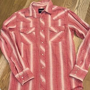 Wrangler Men's Casual Red and White Striped Ivory button Shirt